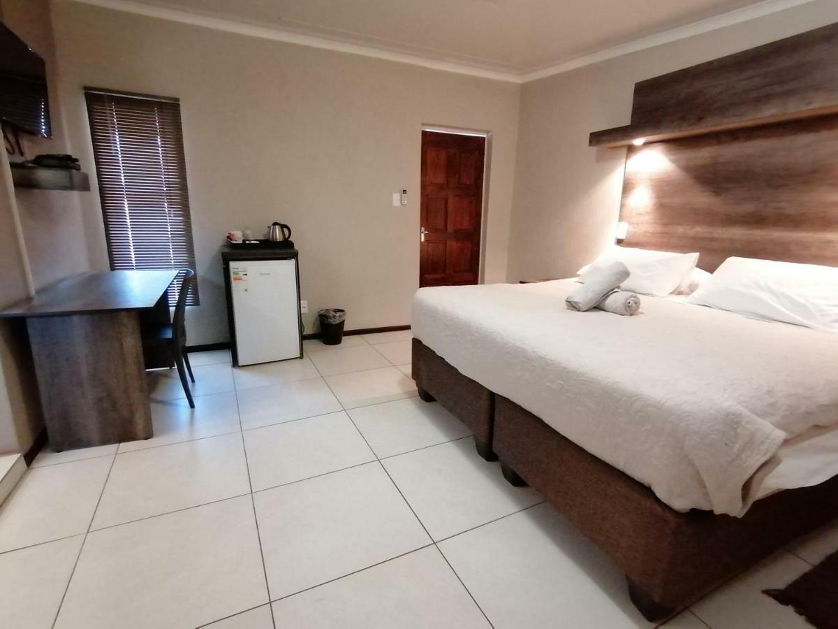 Goedehoop Guesthouse Zeerust 외부 사진