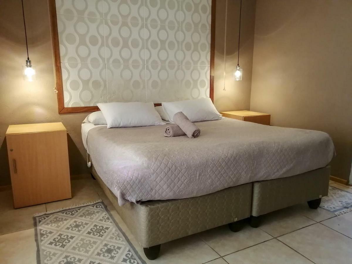 Goedehoop Guesthouse Zeerust 외부 사진